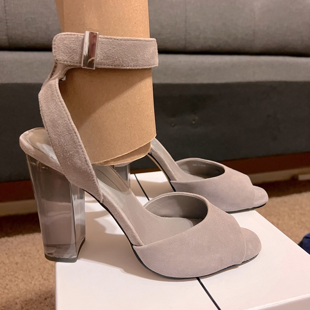 Dolce Vita Grey Suede Hades